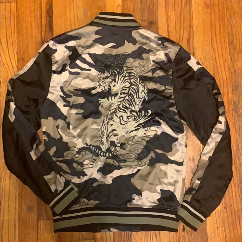 Zara men’s bomber tiger camo